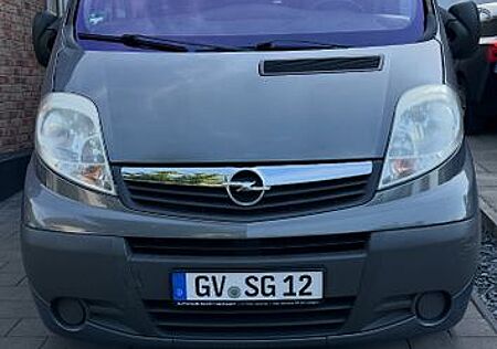 Opel Vivaro 9 Sitzer Automatik