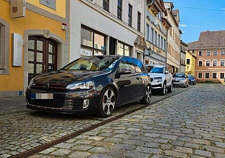 VW Golf Volkswagen 2.0 TSI DSG GTI / Auspuff NEU/ 8fach Reifen