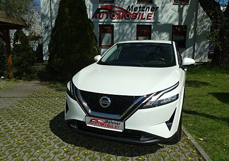 Nissan Qashqai 1.3 DIG-T MHEV Kamera Temp. LED DAB