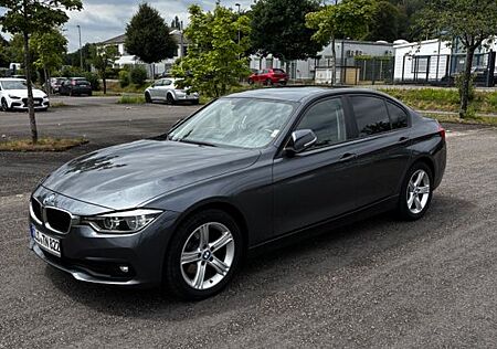 BMW 320d xDrive Advantage Automatic Advantage