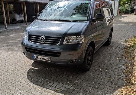 VW T5 Caravelle Volkswagen 4 Motion