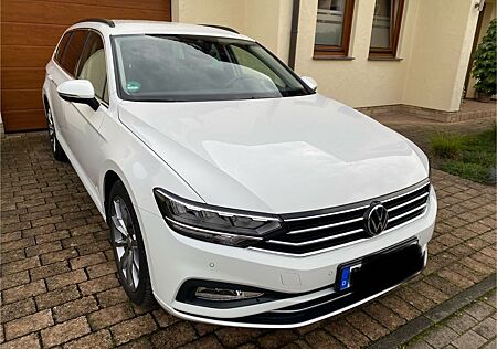 VW Passat Variant Volkswagen 2.0 TDI SCR DSG Business Vari...