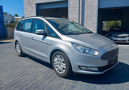Ford Galaxy gebraucht kaufen Ford Galaxy Automatik, 7 Sitze vom Kfz Meisterbetrieb