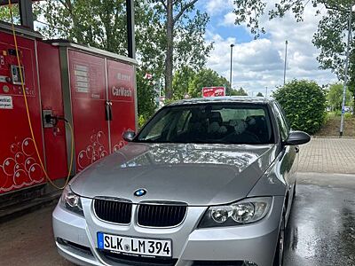BMW 318i -