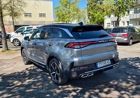 BAIC Beijing X75 - 8.800 km , Vollausstattung