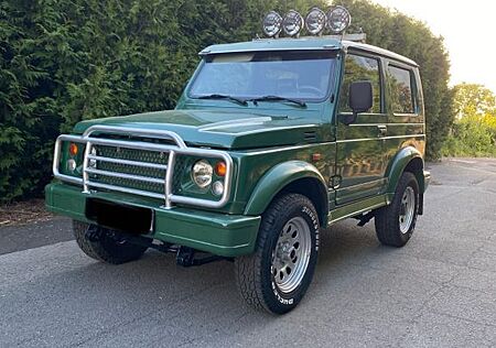 Suzuki SJ Samurai 4x4 Jagd Forst Angeln Allrad