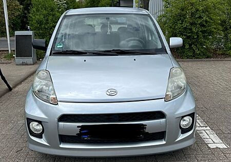 Daihatsu Sirion 1.3 -