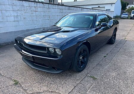 Dodge Challenger 3.6 Automatik*V6*Klima*309PS*Tüv Neu