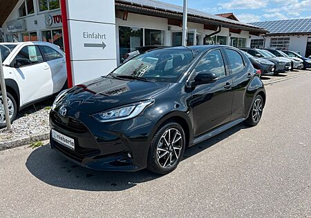 Toyota Yaris Hybrid Team D *Comfort- & Technik-Pak*LED*