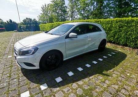 Mercedes-Benz A 180 BlueEFFICIENCY Edition Edition