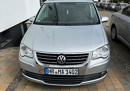 VW Touran Volkswagen 2.0 TDI 103kW DSG DPF -