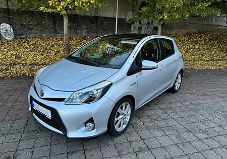 Toyota Yaris 1,5 Hybrid Club,Automatik,Kamera,TUV 11/25