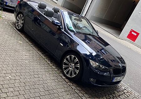 BMW 325i Cabrio E93