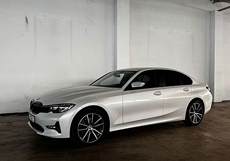 BMW 320 3 Limousine i xDrive Advantage