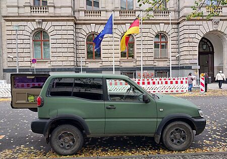 Nissan Terrano Luxury 2.7I Turbodiesel Intercooler ...