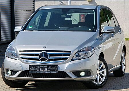 Mercedes-Benz B 180 B -Klasse ,Unfallfrei,Navi,PDC,6-Gang