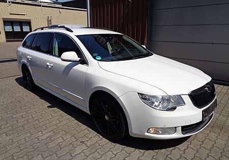 Skoda Superb 2.0 TDI Elegance, DSG, Leder, AHK, Memory