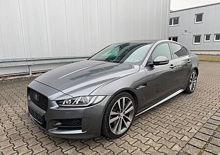 Jaguar XE 2.0D R-Sport Pano Xenon Kamera Automatik