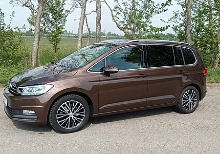 VW Touran Volkswagen 1.4 TSI DSG Highline LED