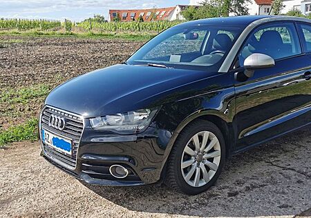 Audi A1 1.2 TFSI Attraction Attraction