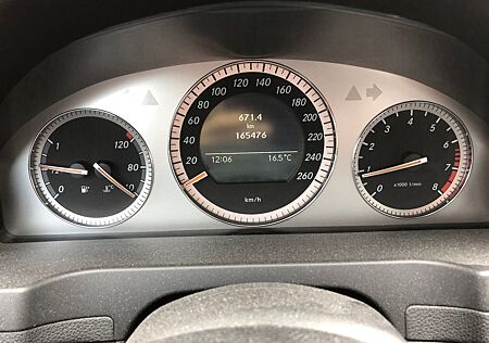 Mercedes-Benz C 200 KOMPRESSOR AVANTGARDE AVANTGARDE