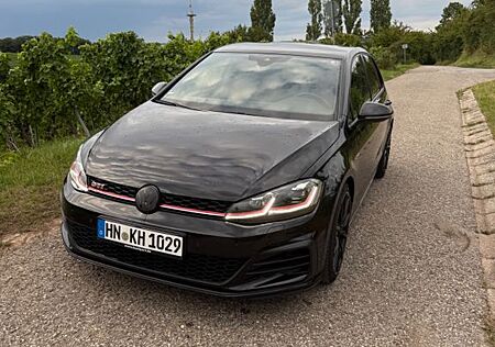 VW Golf Volkswagen 7 GTI Performance