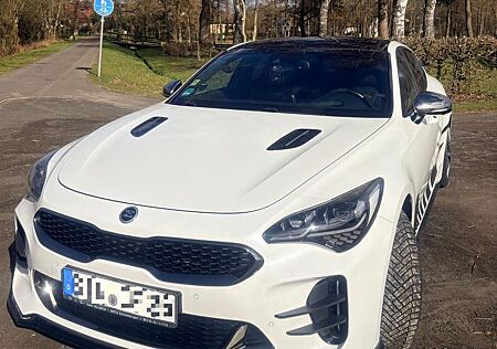 Kia Stinger GT-Line Vollausstattung |AWD| Scheckheft