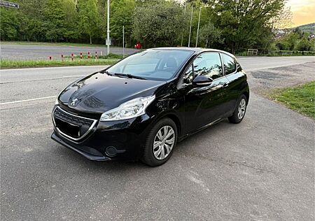 Peugeot 208 1.0 Access PureTech TÜV NEU-TOUCH-KLIMA-LED