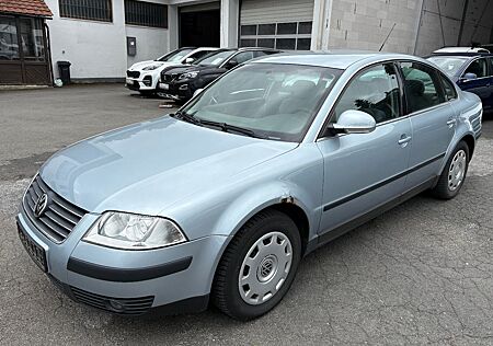 VW Passat Volkswagen 1.9 TDI Lim. Basis KLIMAAUT. SHZ