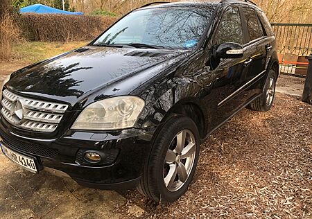 Mercedes-Benz ML 320 CDI 4MATIC -8/07 TÜV 8/27 AT-Motor