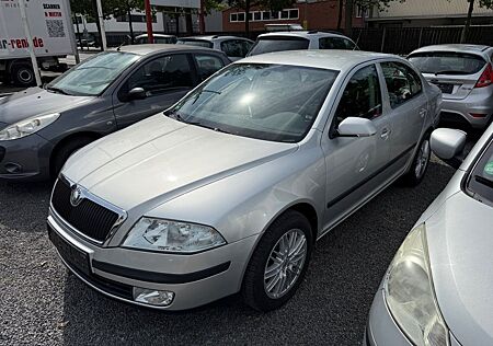 Skoda Octavia Ambiente 1.6 *Automatik*Gasanlage
