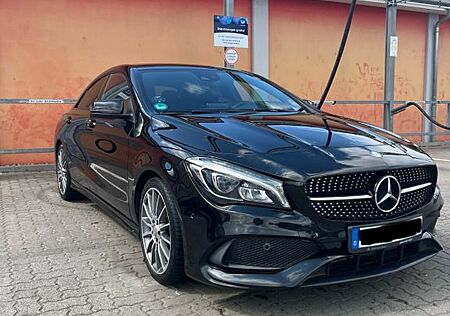 Mercedes-Benz 190 CLA 180 AMG Line | TÜV bis 12/2026