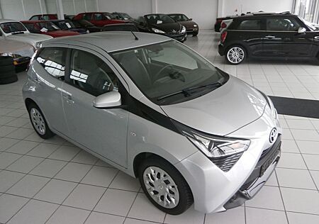 Toyota Aygo (X) Aygo -play*nur 8020km!!*