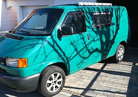 VW T4 Volkswagen 2.5 TDI Wohnmobil