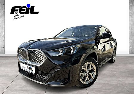 BMW iX2 eDrive20 Head-Up DAB LED RFK Komfortzg.
