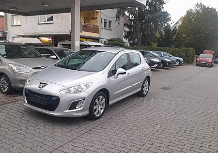 Peugeot 308 Inklusive 1 Jahr Garantie HU&AU neu 6400