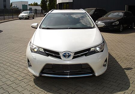 Toyota Auris Touring Sports Hybrid 1,8-l Executive