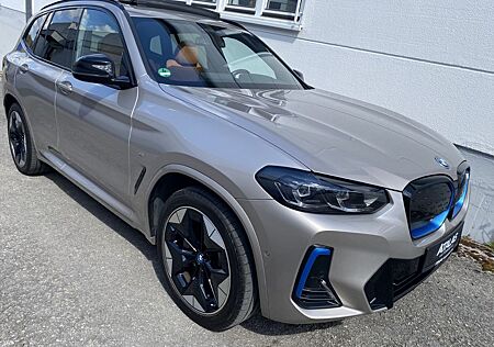 BMW iX3 Inspiring M Sport Voll..