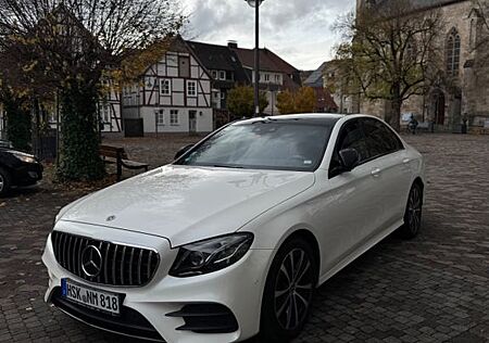 Mercedes-Benz E 220 E Limousine d