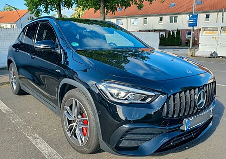 Mercedes-Benz GLA 35 AMG Mercedes-AMG GLA 35 4MATIC DCT Me...