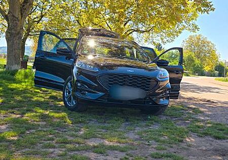 Ford Kuga 2.5 Duratec PHEV ST-Line X CVT ST-Line X