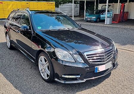 Mercedes-Benz E 500 T BlueEFFICIENCY AVANTGARDE 4Matic