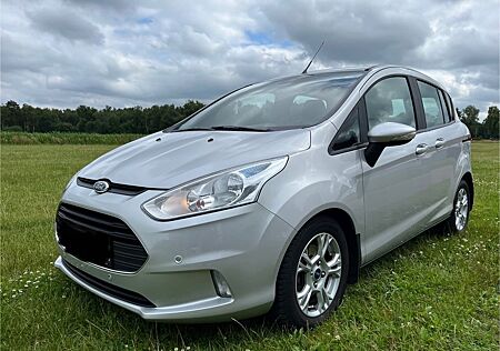Ford B-Max 1,6 , wenig Kilometer, super Zustand