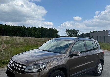 VW Tiguan Volkswagen 1.4 TSI 90kW BlueMotion Tech Trend & ...