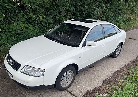 Audi A6 2.4