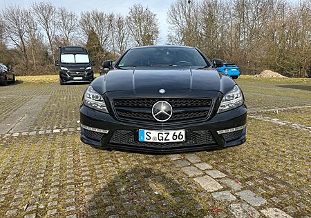 Mercedes-Benz CLS 63 AMG AMG ALCANTARA SİTZBEL DISTR