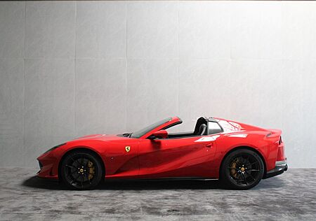 Ferrari 812 GTS *LIFT*CARBON*ROSSO*CORSA*360CA*PASSENGER