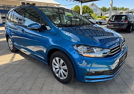 VW Touran Volkswagen Comfortline 1.5 TSI 110kW 7-Gang DSG