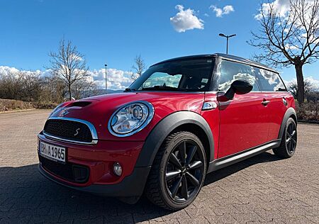 Mini Cooper S Clubman 8-fach bereift