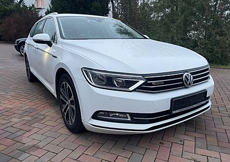 VW Passat Variant Volkswagen 2.0TDI*Navi*Massage*ACC*4 Motion*